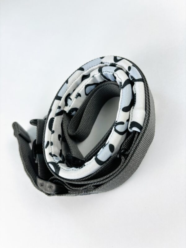 Highfom Snow Leopard Sling